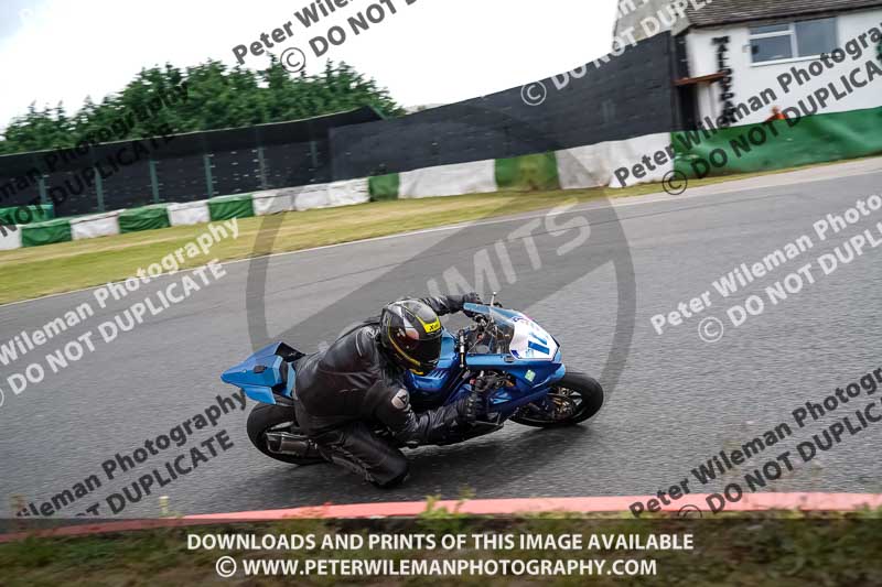 enduro digital images;event digital images;eventdigitalimages;mallory park;mallory park photographs;mallory park trackday;mallory park trackday photographs;no limits trackdays;peter wileman photography;racing digital images;trackday digital images;trackday photos